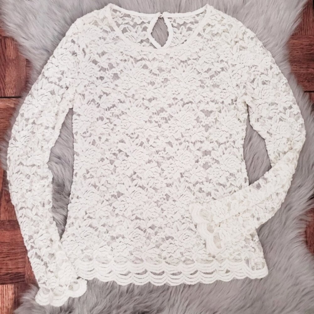 Forever 21 Lace Scalloped Long Sleeved top- white/cream- S